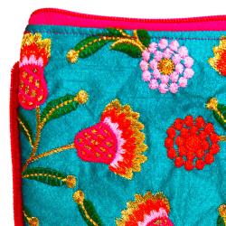 Coin purse, embroidered flowers on turquoise