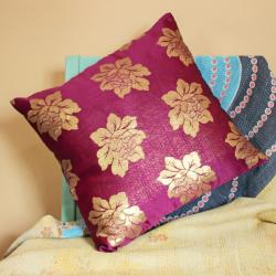 Purple cushion cover with recycled brocade fabric 40 x 40 cm  