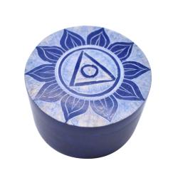 Pill / trinket box carved soapstone, chakra throat 5 x 3cm