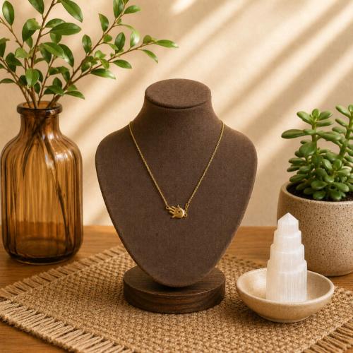 Pendant necklace with hamsa hand, gold colour