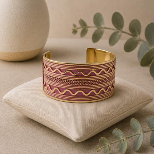 Bracelet / Cuff Bangle Pink Wavy Lines 3.5cm