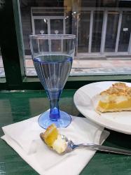 Single Wine Glass Recycled Glass Blue Tinted, 17.5cm height