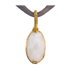 Choker moonstone pendant