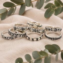 Toe rings assorted, pack of 8