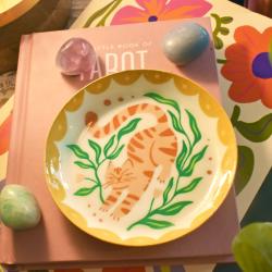 Trinket Dish / Tray Metal Ginger Cat 9.5cm diameter