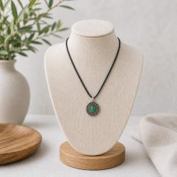 Choker aventurine pendant