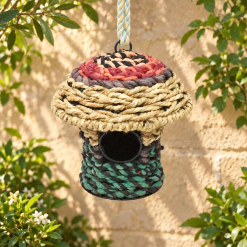 Birdhouse, recycled fabric, toadstool shaped, 20x20x20cm, made in India
