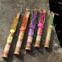 Incense sticks in bamboo holder x 5 asstd