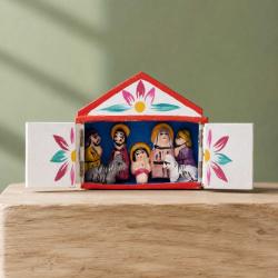 Mini Traditional Ceramic Nativity Scene 4.1 × 1 × 3.6 cm