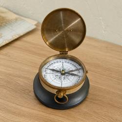 Compass Kelvin & Hughes Style