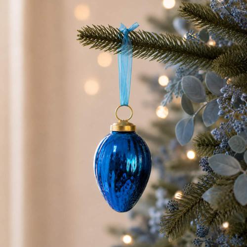 Hanging Tree Decoration Glass Strawberry Blue