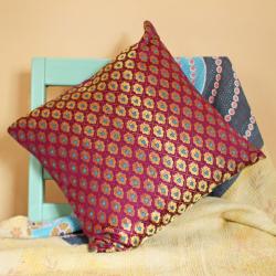 Purple cushion cover with recycled brocade fabric 40 x 40 cm  