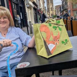 Jute shopping bag, square, squirrel