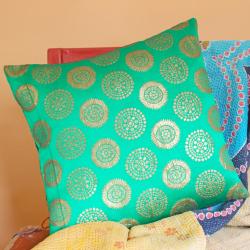 Green cushion cover with recycled brocade fabric 40 x 40 cm  