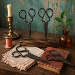 1 Pair Upcycled Vintage Tailors' Scissors