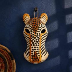 Mask Albesia Wood Big Cat Black Spots on White 20cm