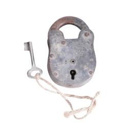 Upcycled Padlock with Key Approx 7 x 10 x 2cm