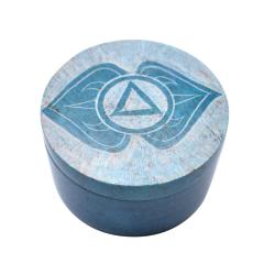 Pill / trinket box carved soapstone, chakra third eye 5 x 3cm