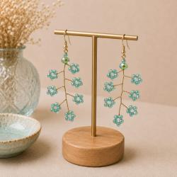 Earrings Delicate 7 Sparkling Green Flowers