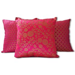 Pink cushion cover with recycled brocade fabric 40 x 40 cm  