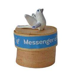 Box of 24 peace messengers