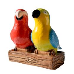 Salt and pepper pots red and blue parrots