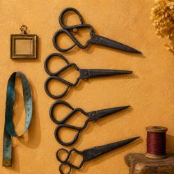 1 Pair Upcycled Vintage Tailors' Scissors